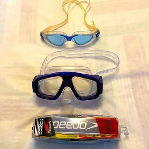 Bunch of swilling goggles  🥽